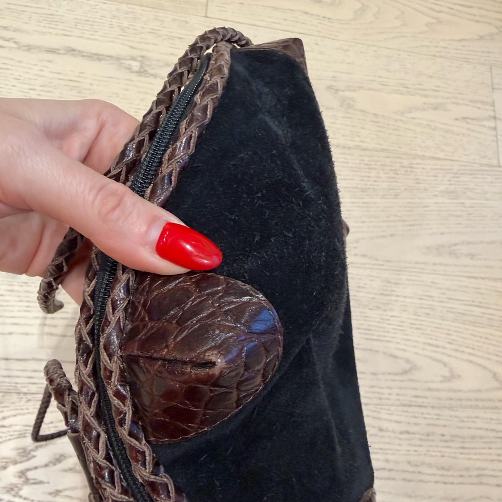 Vintage Genuine Suede & Leather Crossbody Shoulder Bag with Brown Accents - Picture 12 of 12